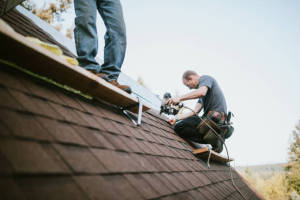 Local Roofers in Charleston, OR